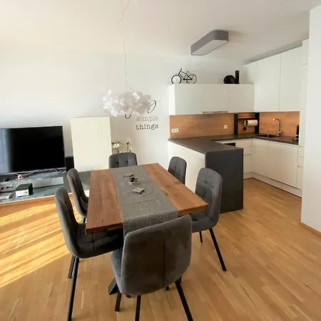 Wein Kultur Apartment Flavia Solva Wagna Exterior photo